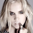 Nadya - front