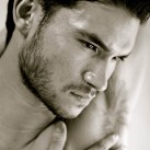 Louis Lay - front