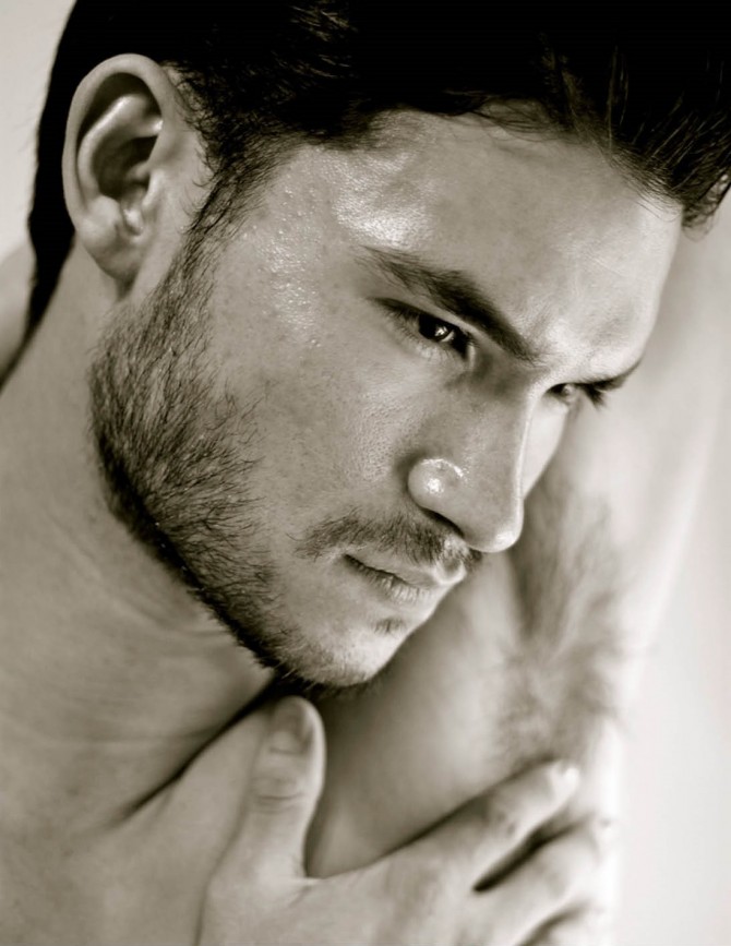 Louis Lay - front
