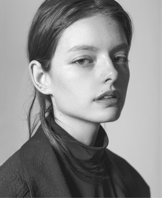 Augusta - front