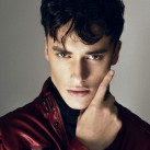 Tom Leigh  -front