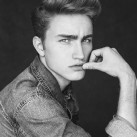 Dylan Verlooy-Front